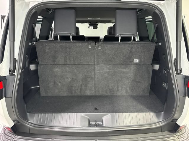 Used 2025 Lexus GX 550 w/ Accessory Package (Z1) AWD/4WD image 28