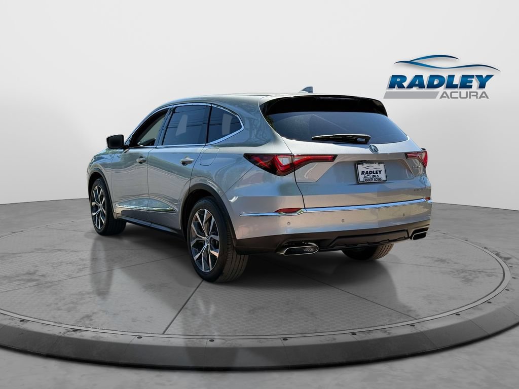 Certified 2023 Acura MDX w/ Technology Package AWD/4WD image 4