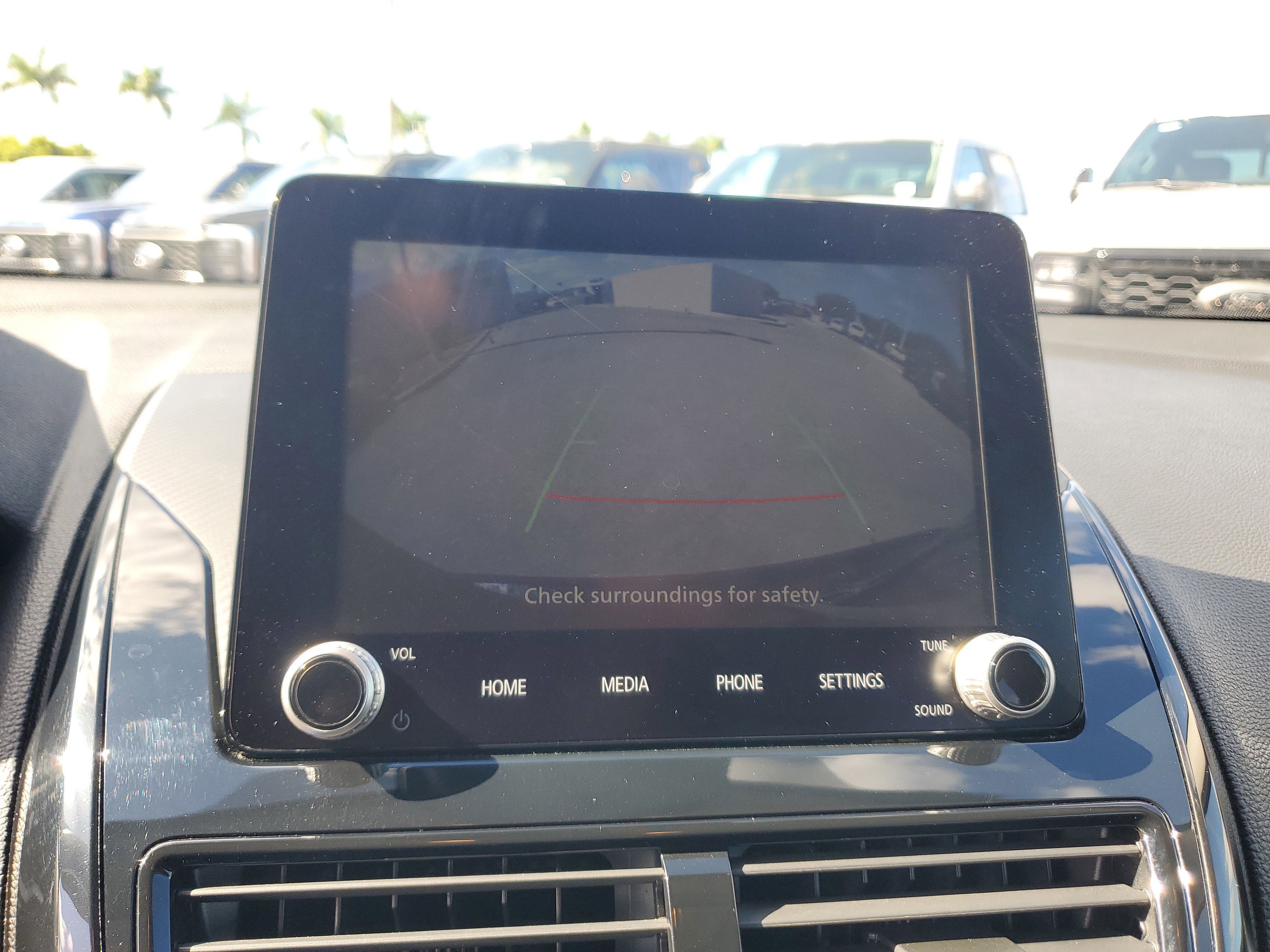 Used 2022 Mitsubishi Eclipse Cross LE image 29