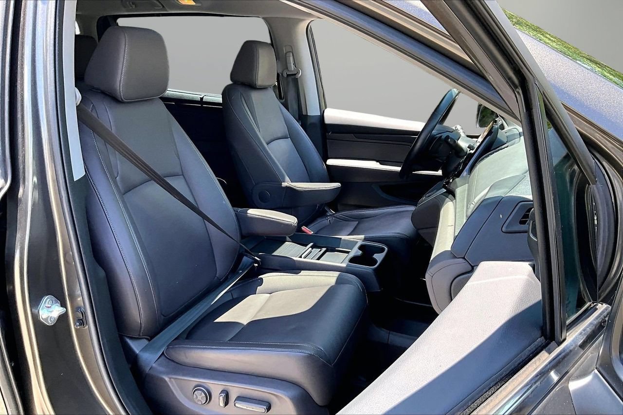 Used 2023 Honda Odyssey EX-L image 23