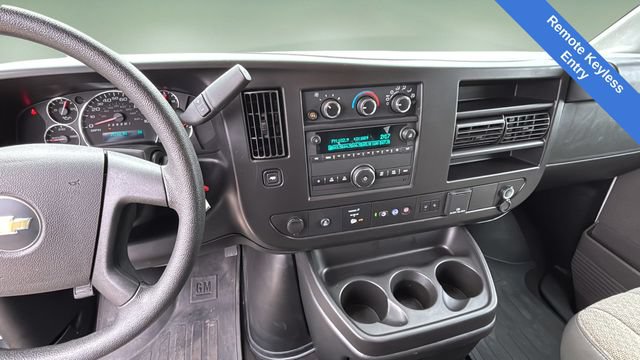 Used 2024 Chevrolet Express 3500 LT w/ LT Preferred Equipment Group RWD image 9