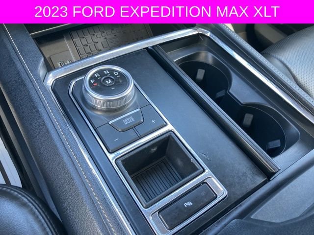 Used 2022 Ford Expedition Max XLT image 40