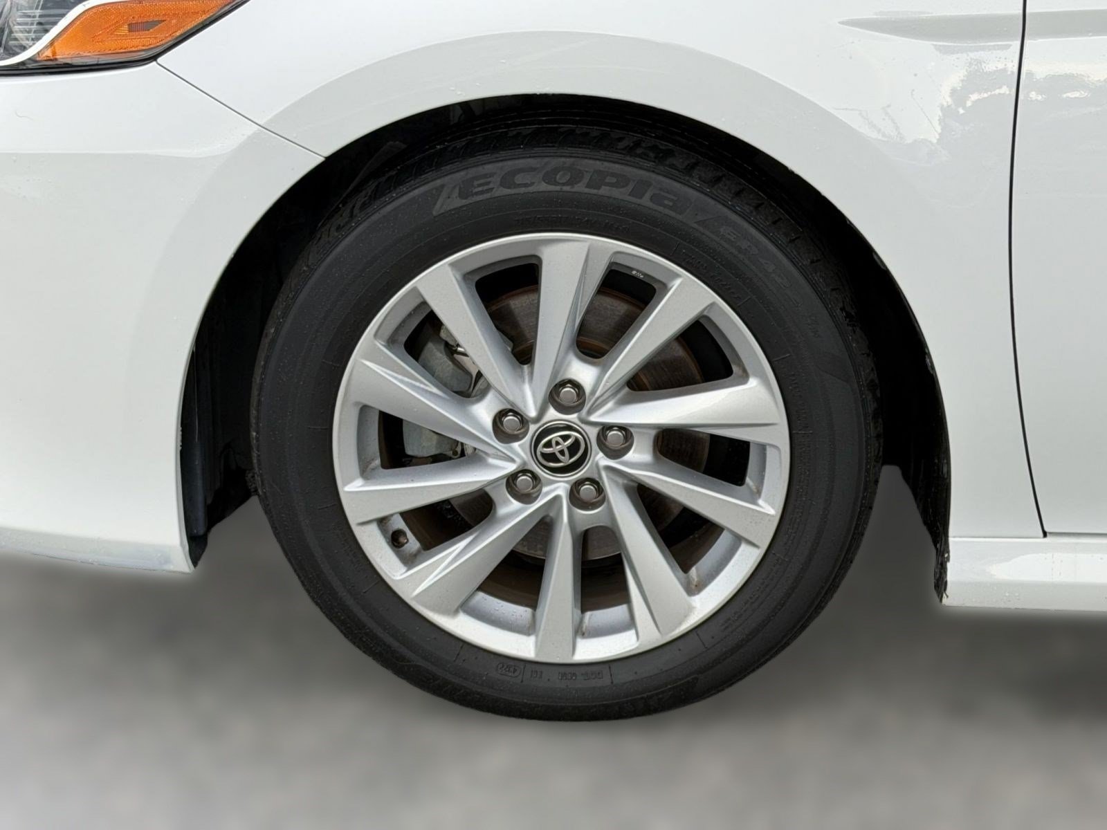 Used 2023 Toyota Camry LE w/ Convenience Package FWD image 13