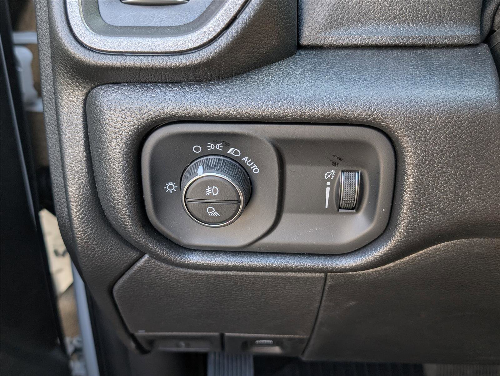 New 2026 RAM 3500 Tradesman image 14