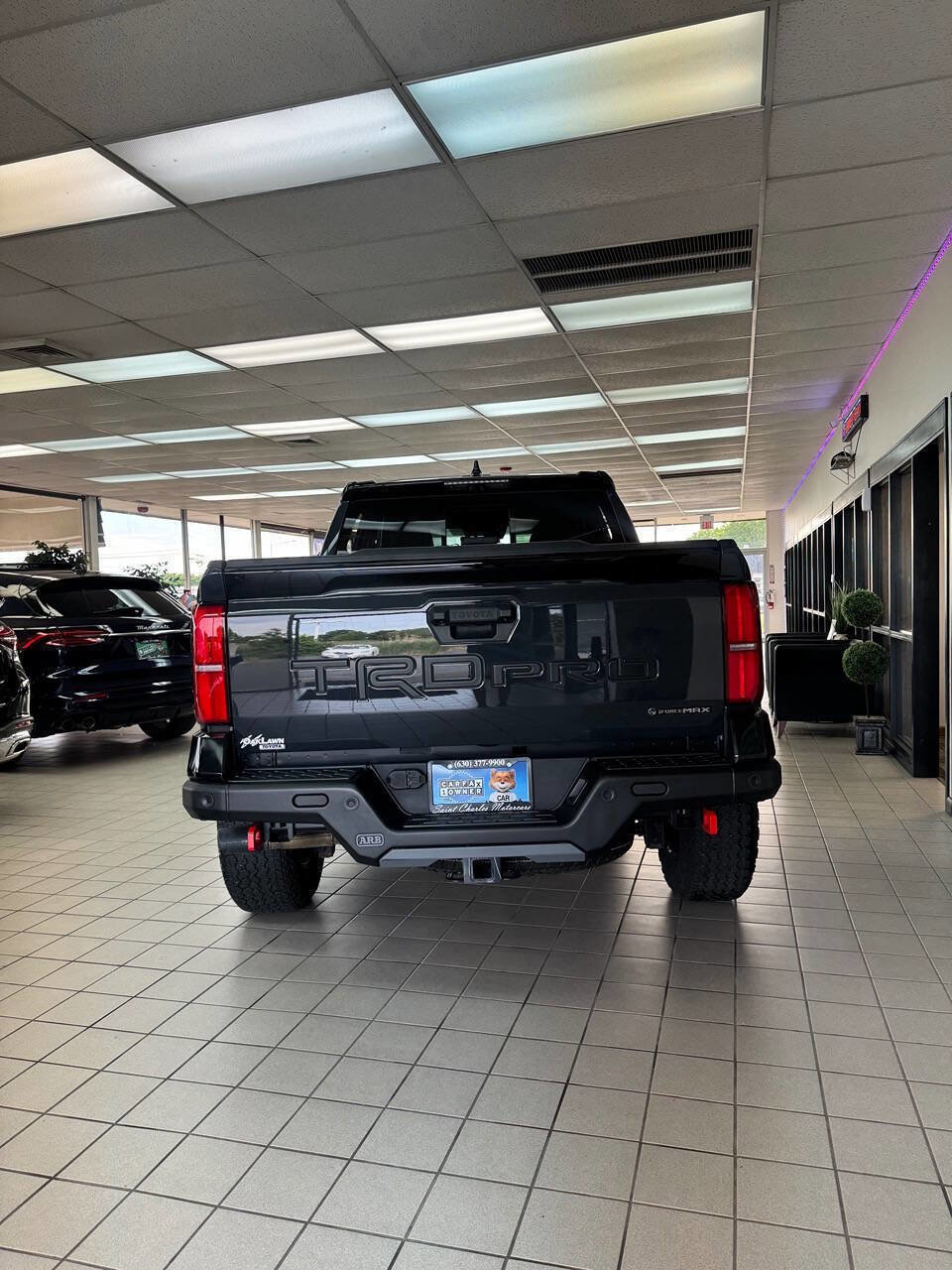 Used 2025 Toyota Tacoma TRD Pro AWD/4WD image 4