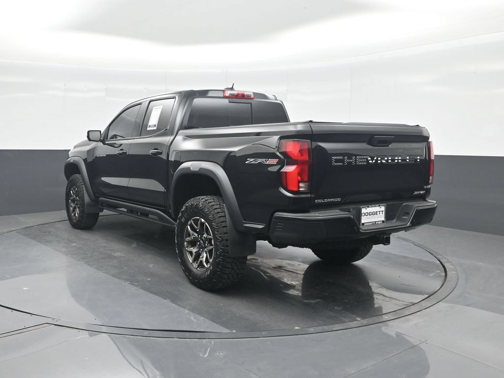 Used 2025 Chevrolet Colorado ZR2 w/ Technology Package AWD/4WD image 22