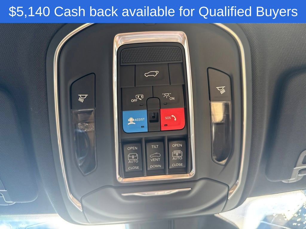 New 2026 Jeep Grand Cherokee Limited w/ Limited Altitude Package AWD/4WD image 16