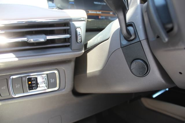 Used 2023 Lincoln Corsair FWD w/ Equipment Group 102A image 30