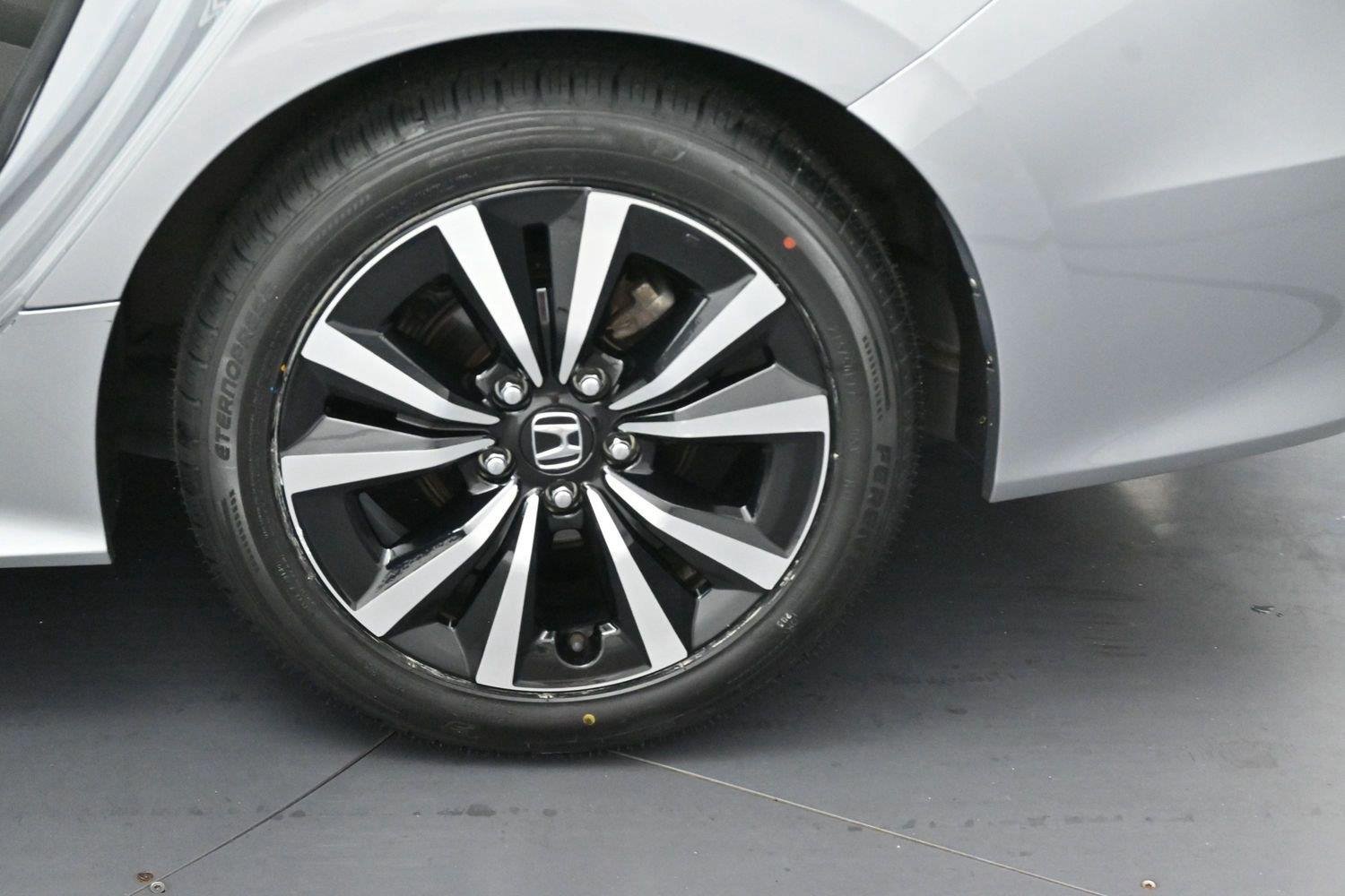Used 2023 Honda Civic EX image 31