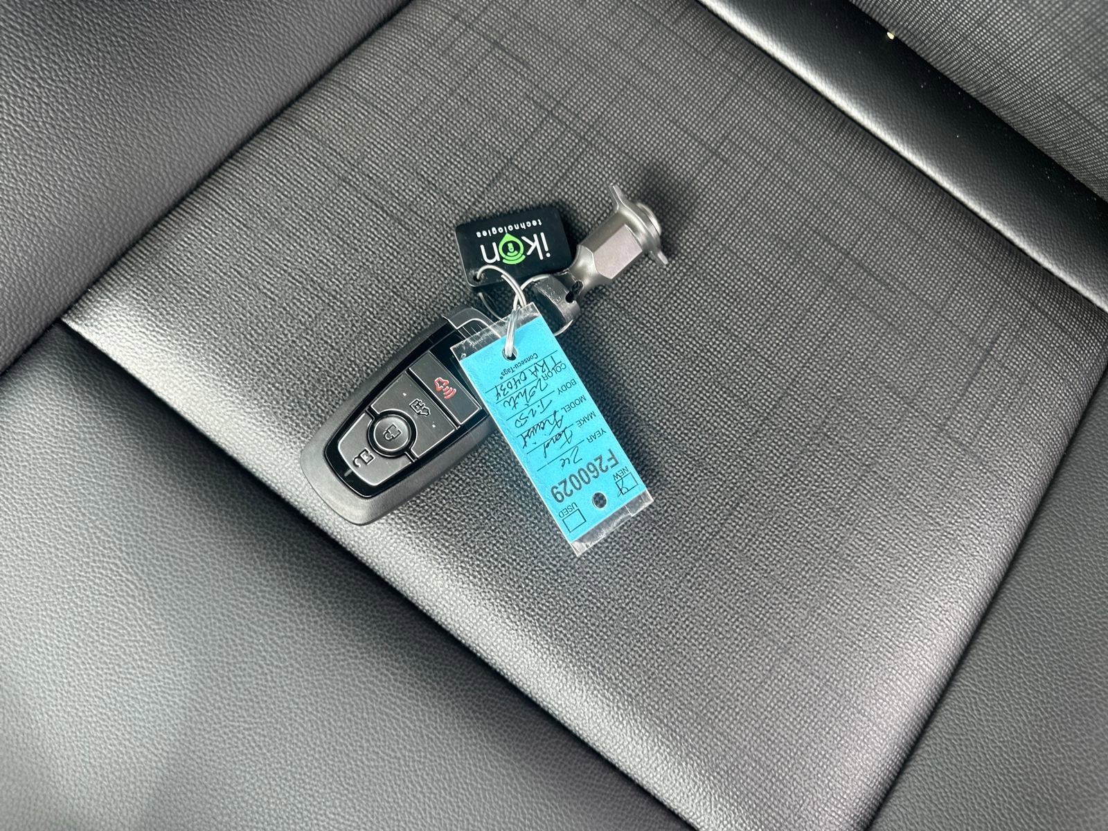 New 2026 Ford Transit 250 148 Medium Roof w/ Load Area Protection Package image 26