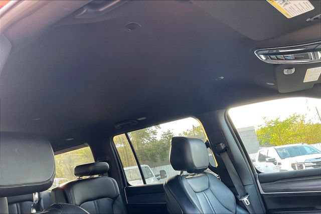 Used 2024 Jeep Wagoneer Series II AWD/4WD image 28