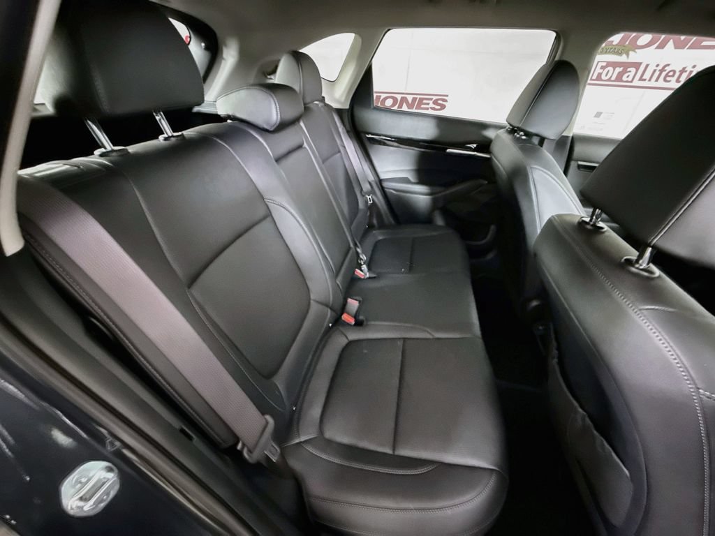 Used 2025 Kia Seltos EX AWD/4WD image 31