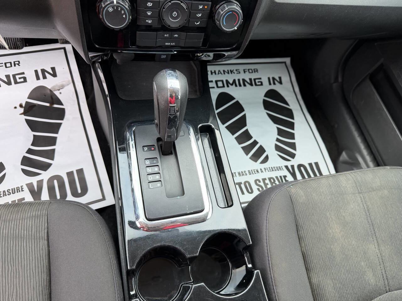 Used 2011 MAZDA Tribute i image 28