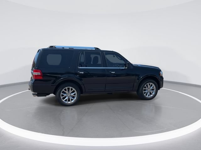 Used 2017 Ford Expedition Limited w/ Equipment Group 301A AWD/4WD image 7