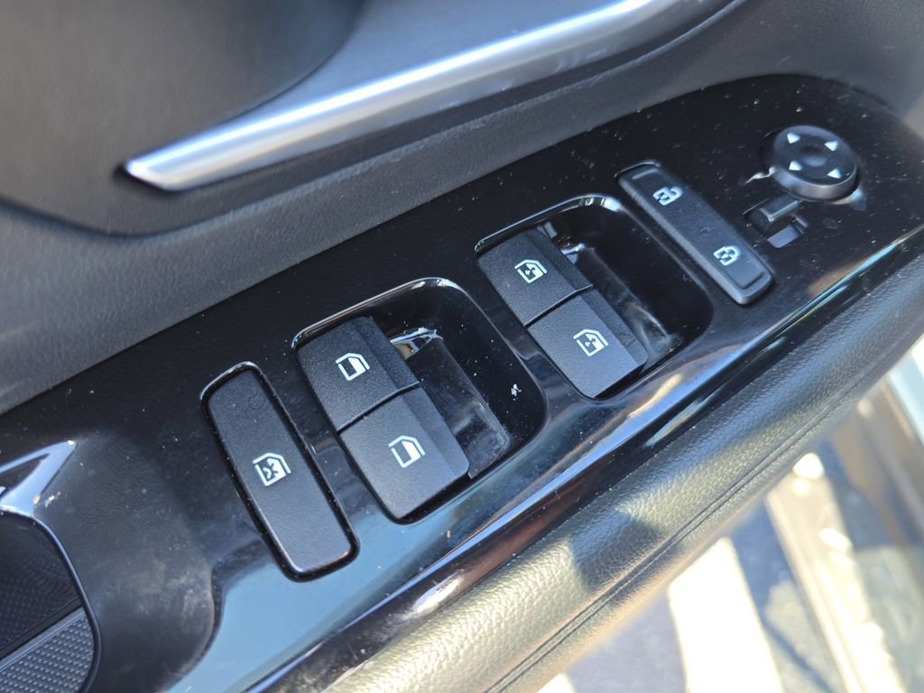 Used 2022 Hyundai Santa Cruz Limited image 14