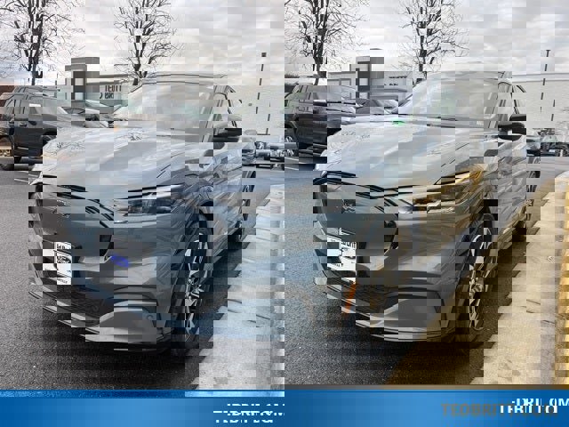 Used 2023 Ford Mustang Mach-E Premium image 3