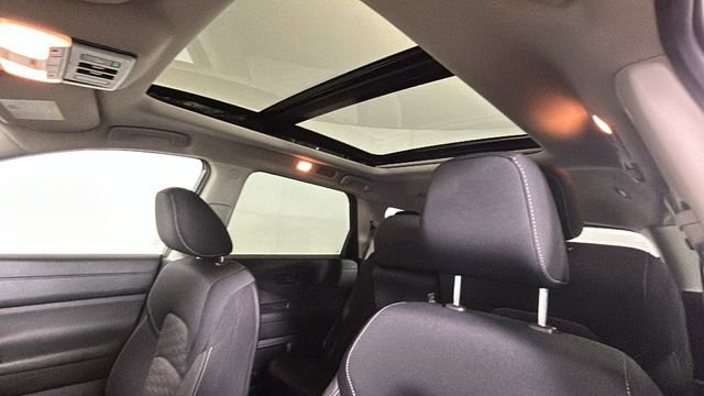 Used 2024 Nissan Pathfinder SV AWD/4WD image 13