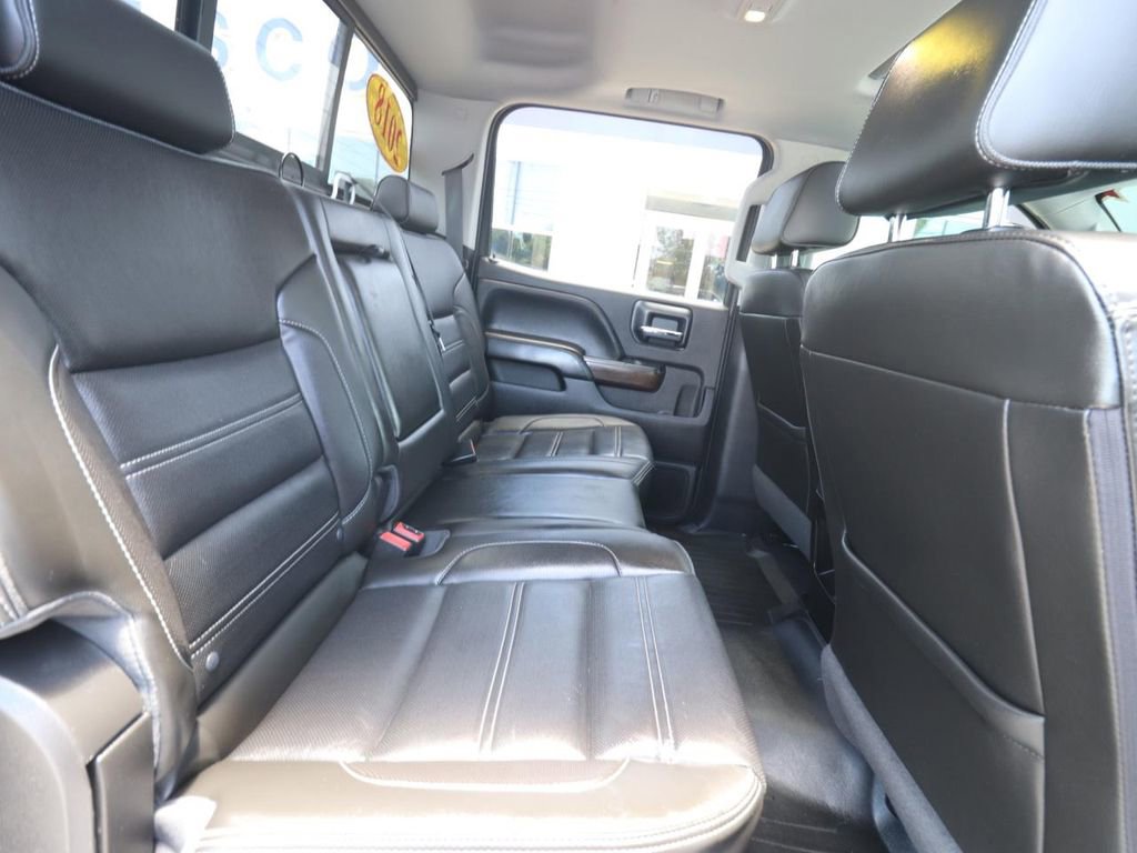 Used 2018 GMC Sierra 3500 Denali w/ Duramax Plus Package AWD/4WD image 21