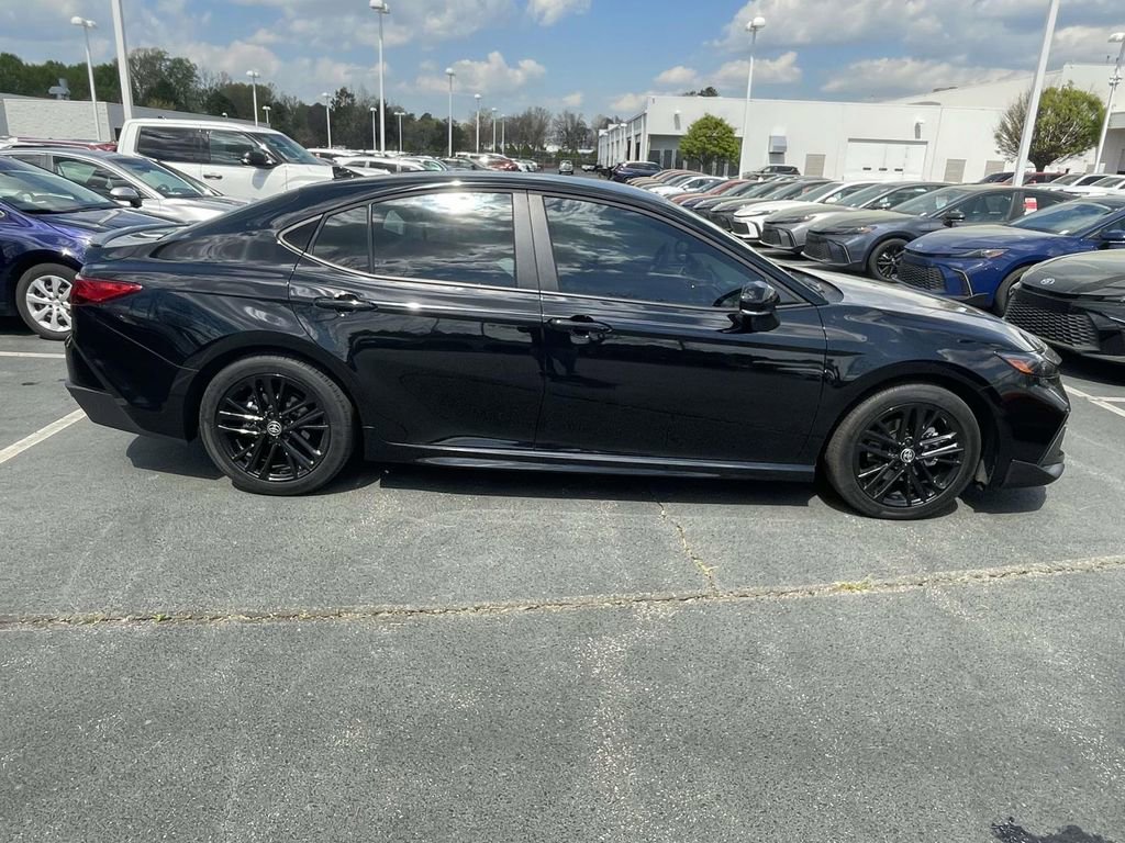 Used 2026 Toyota Camry SE w/ Convenience Package image 12