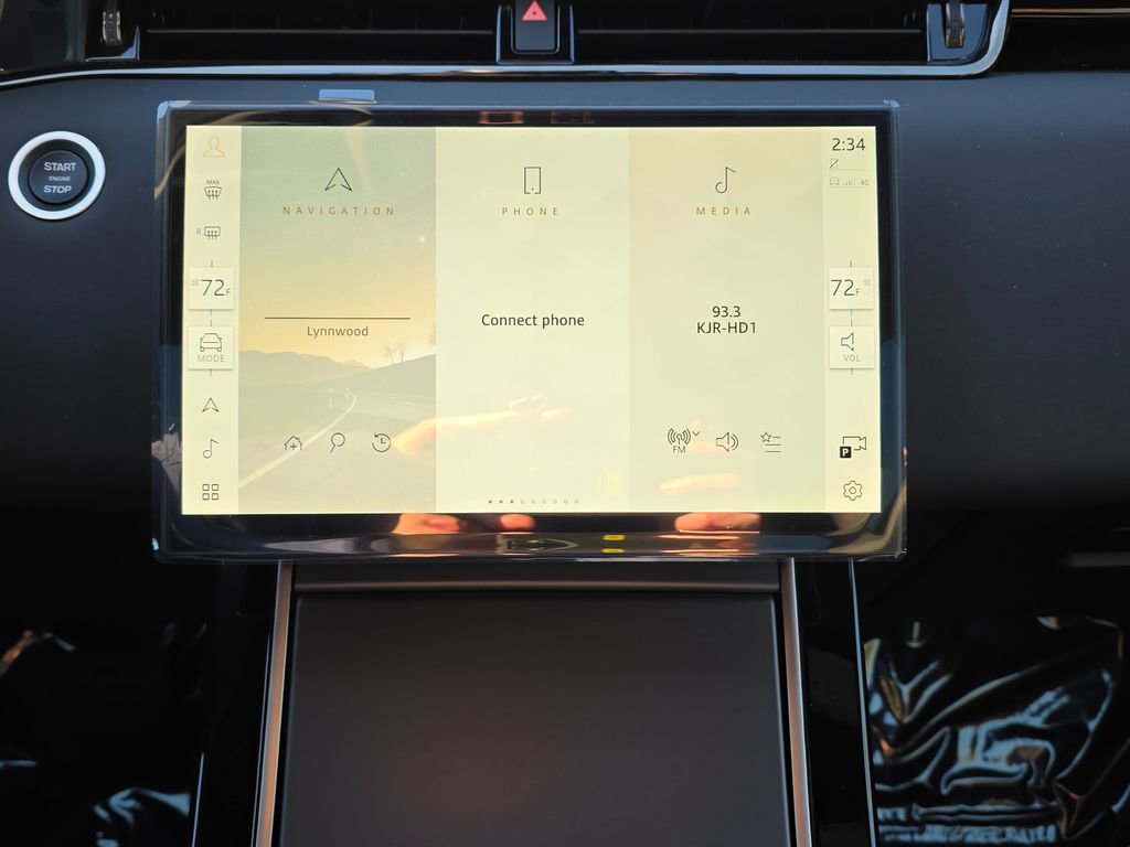 New 2026 Land Rover Range Rover Evoque S AWD/4WD image 20