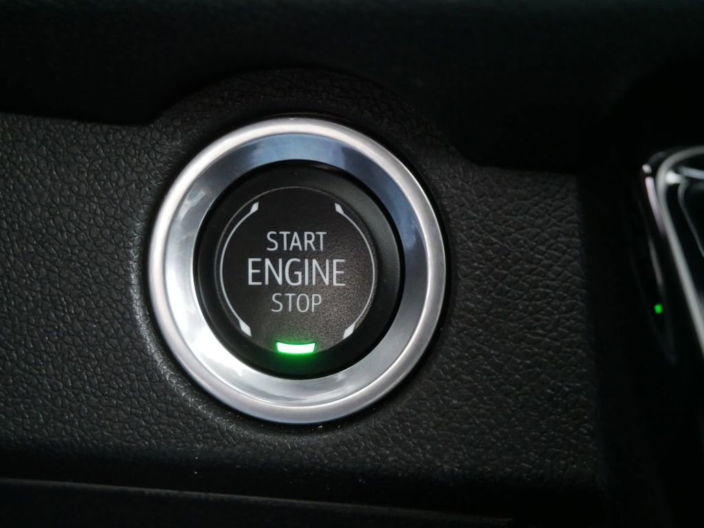 Certified 2024 Chevrolet Traverse RS w/ LPO, Floor Liner Package image 26