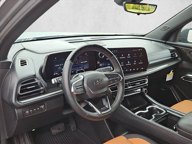 New 2027 Chevrolet Traverse Z71 w/ Enhanced Driving Package AWD/4WD image 3