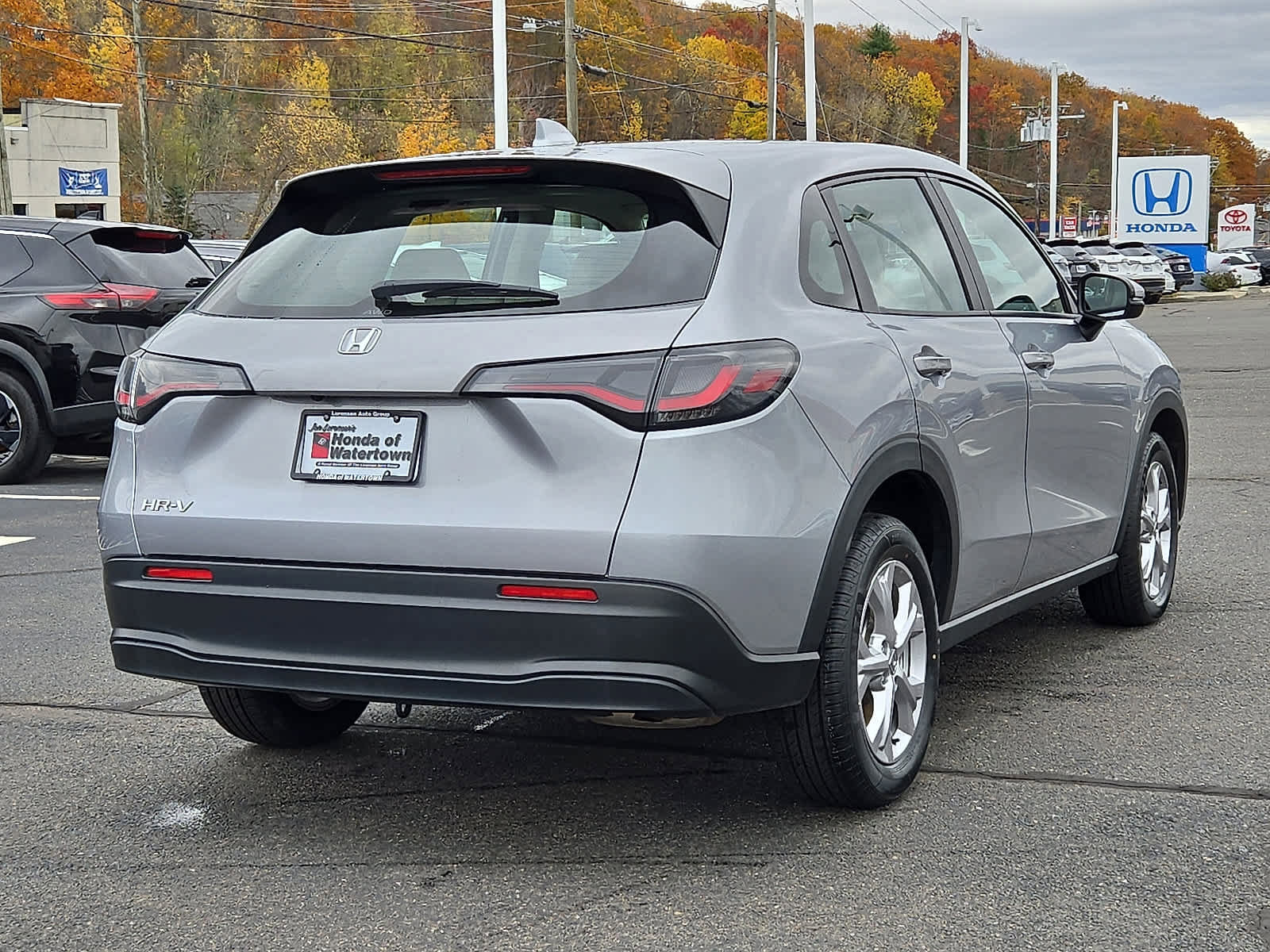 Certified 2023 Honda HR-V LX image 5