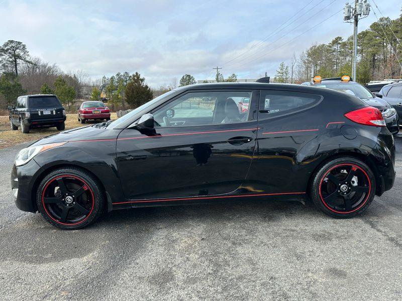 Used 2013 Hyundai Veloster w/ Style Pkg FWD image 4