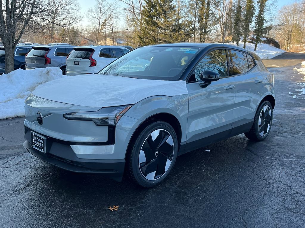 New 2026 Volvo EX30 Plus w/ Protection Package Premier image 5