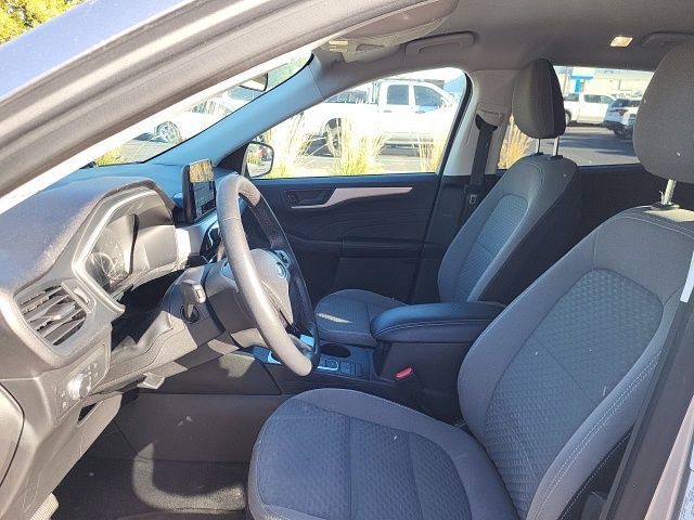 Used 2022 Ford Escape SE w/ Convenience Package image 9