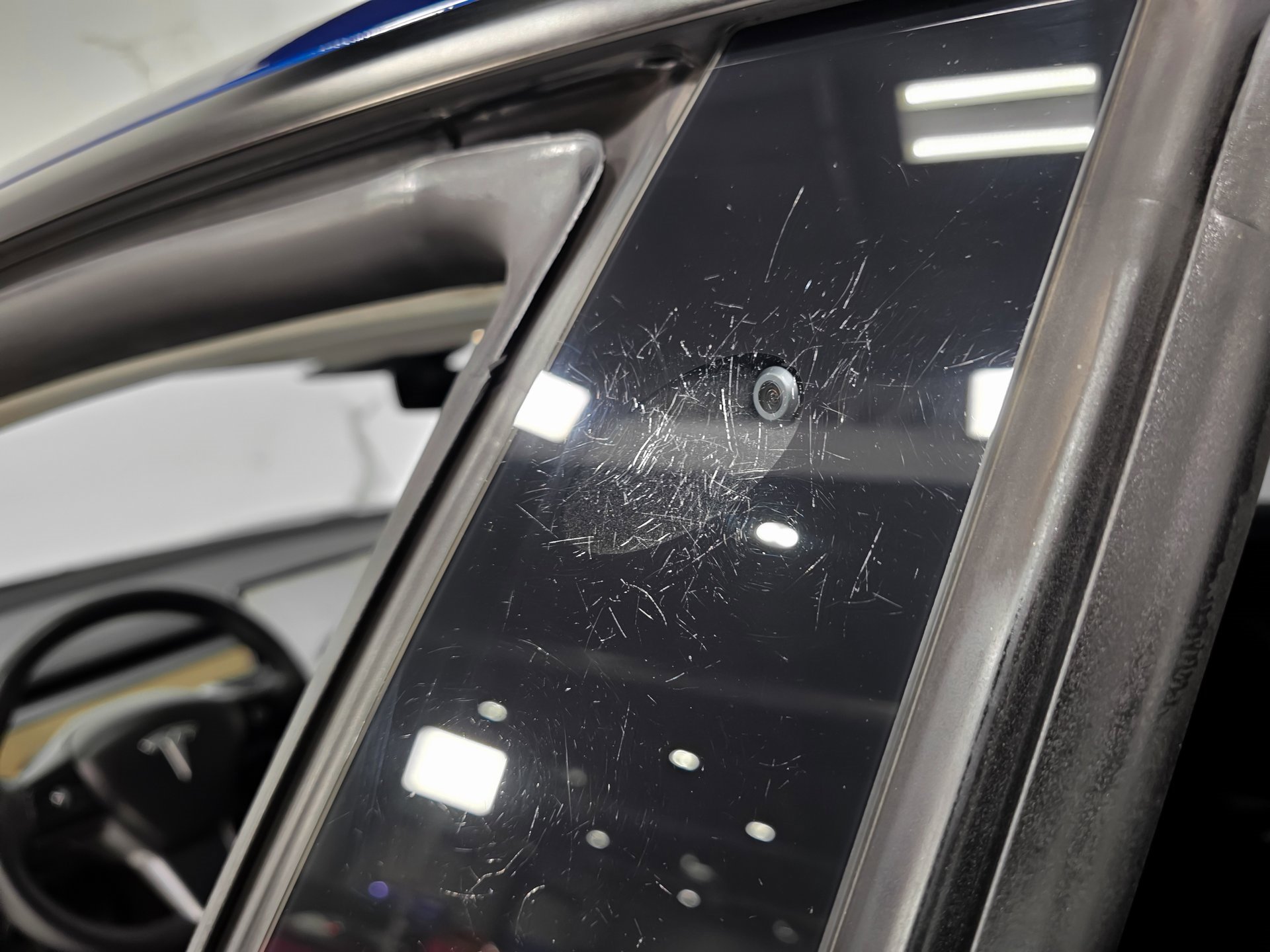 Used 2022 Tesla Model 3 image 18