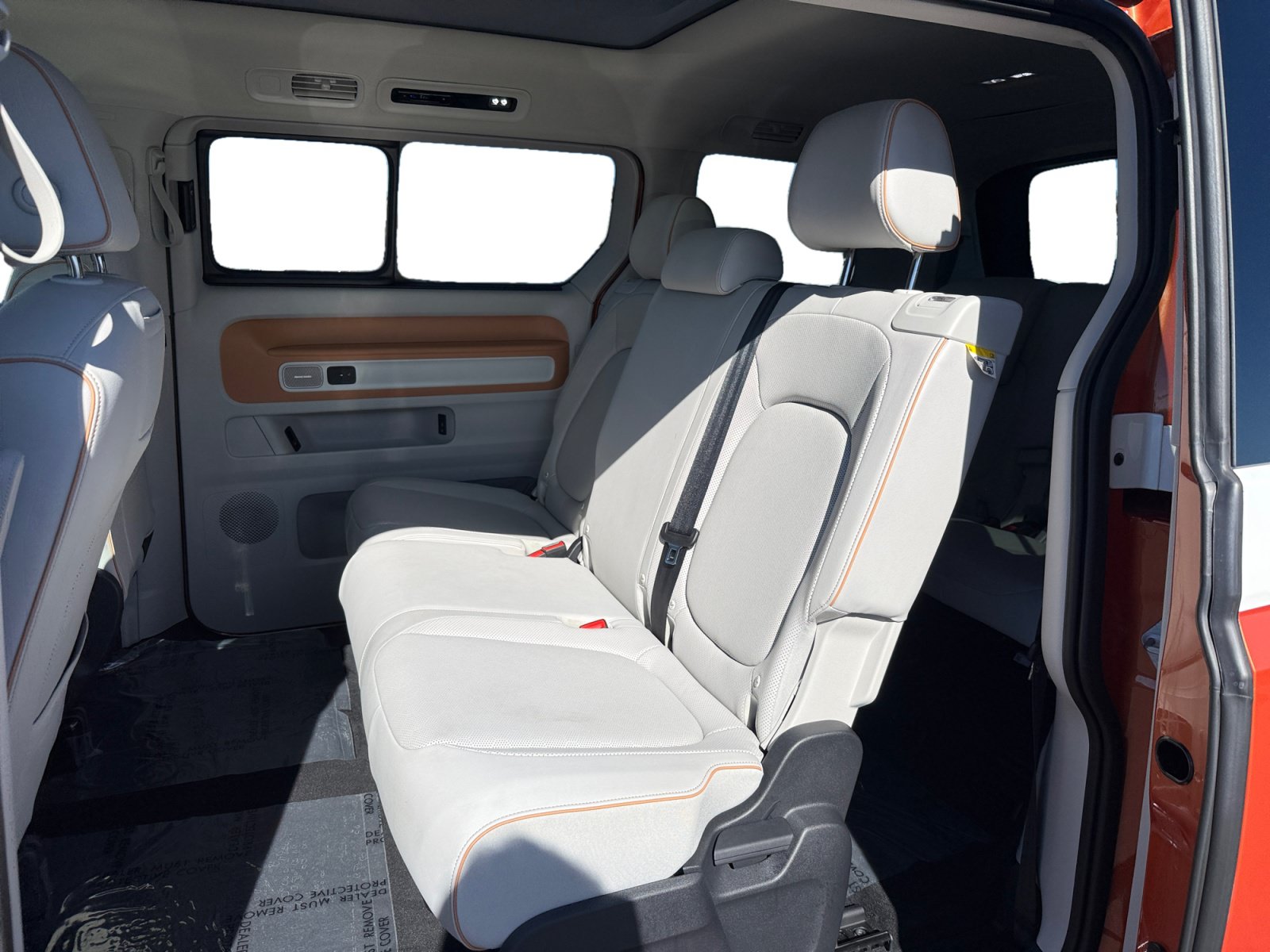 Certified 2025 Volkswagen ID. Buzz Pro S Plus RWD image 16