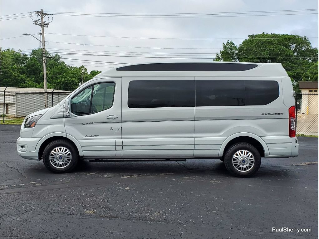 Used 2023 Ford Transit 150 Low Roof AWD image 21