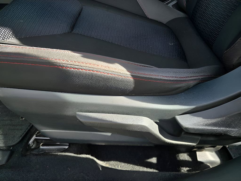 Used 2019 Subaru Impreza 2.0i Sport image 16