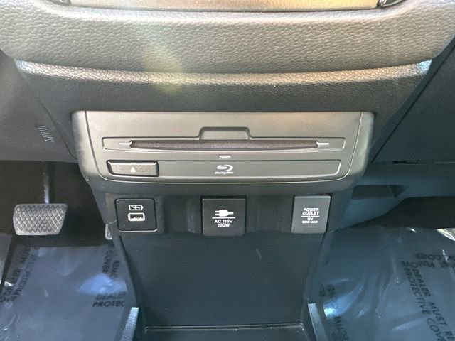 Used 2023 Honda Odyssey Touring image 25