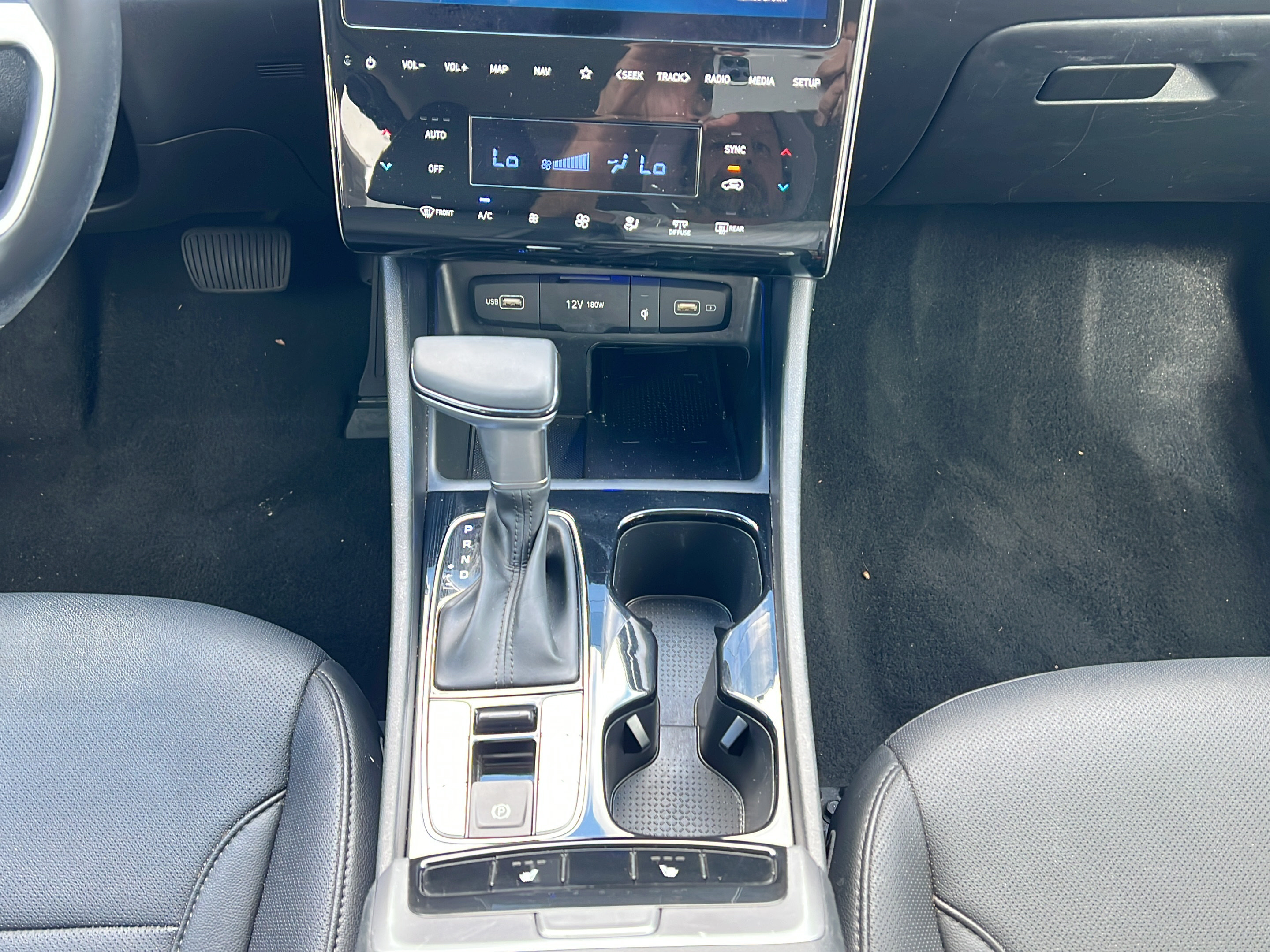 Certified 2024 Hyundai Tucson SEL w/ Convenience Package FWD image 18