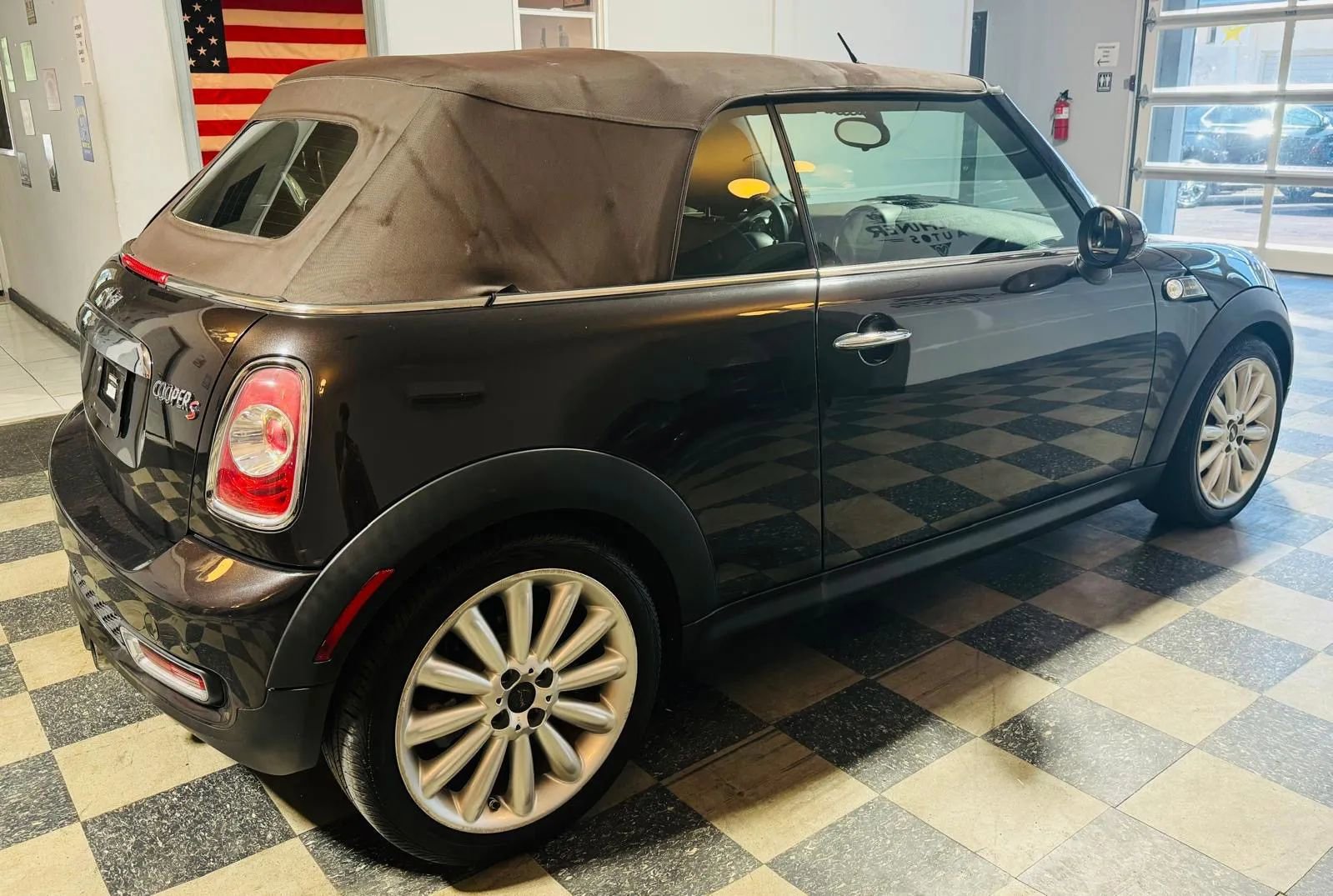 Used 2012 MINI Cooper S image 10