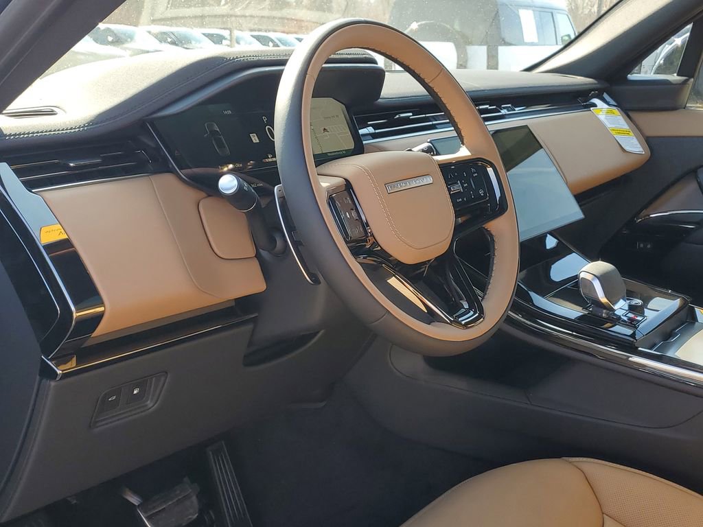 New 2026 Land Rover Range Rover Sport Dynamic SE image 8