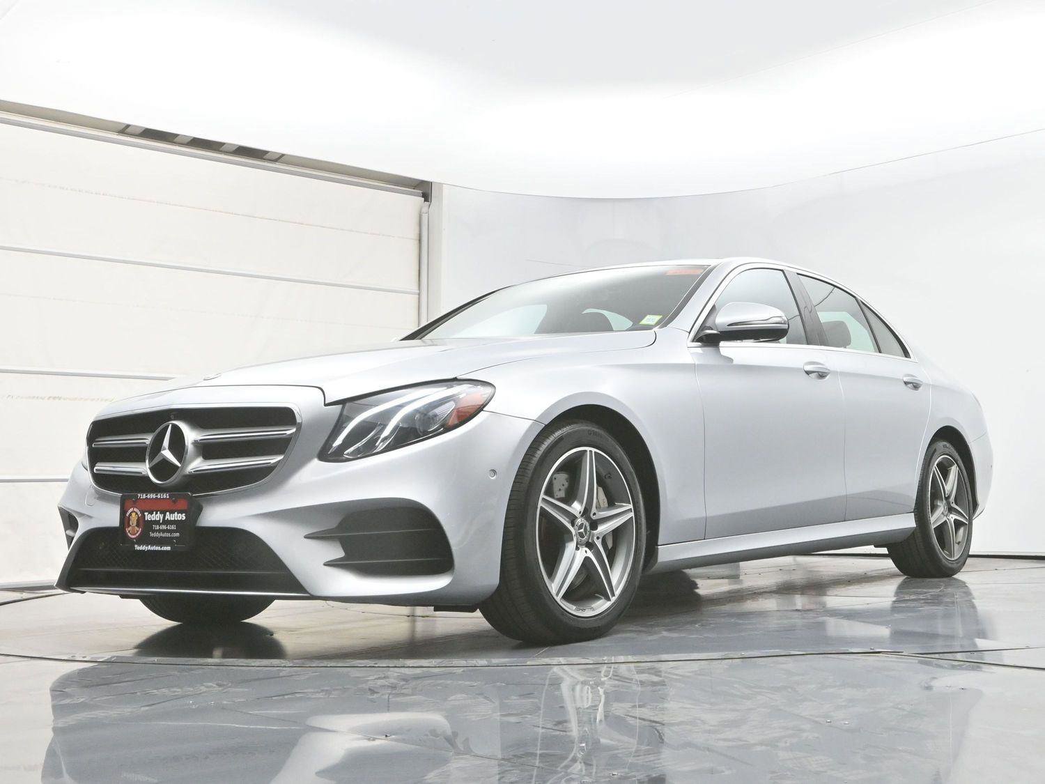 Used 2019 Mercedes-Benz E 300 4MATIC image 31