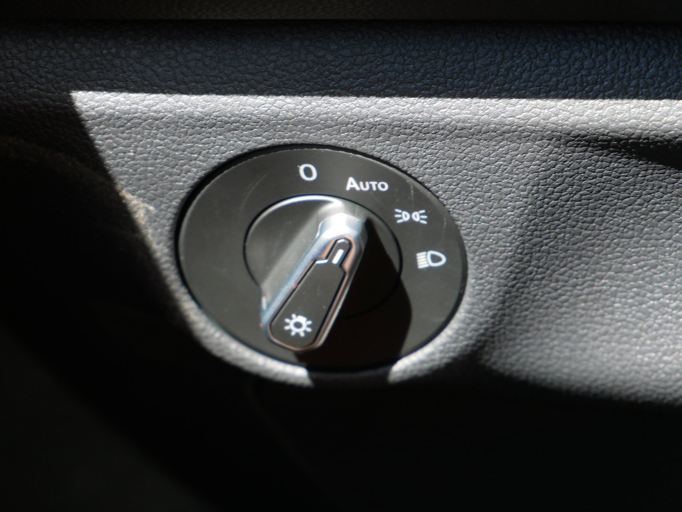 New 2025 Volkswagen Jetta S image 8