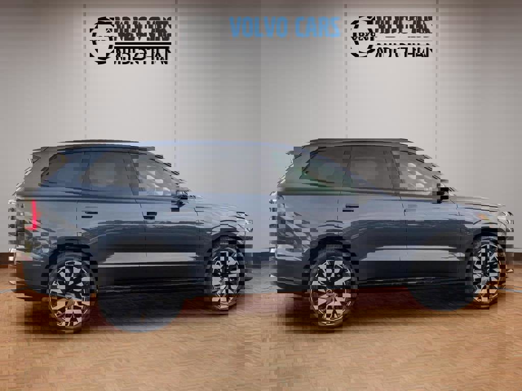 New 2025 Volvo EX90 Ultra image 2