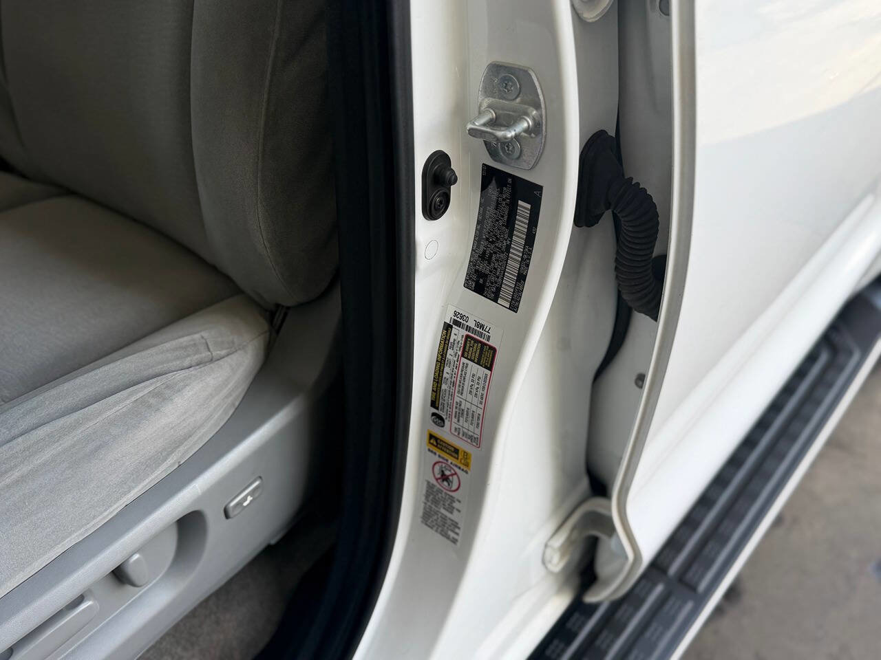 Used 2008 Toyota Sequoia SR5 image 11