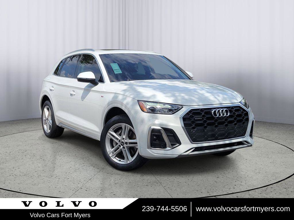 Used 2024 Audi Q5 e Premium Plus w/ Premium Plus Package
