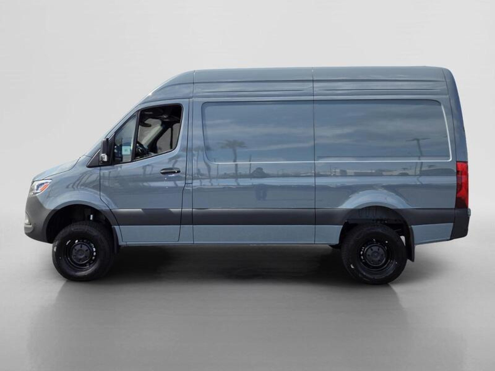 New 2026 Mercedes-Benz Sprinter 2500 image 2
