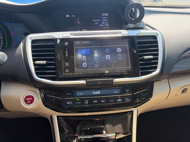 Used 2017 Honda Accord EX-L image 11