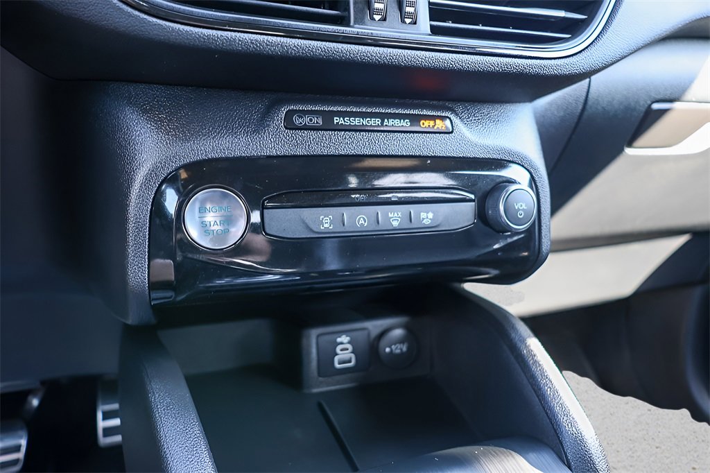 Used 2024 Ford Escape ST-Line Select w/ Tech Pack #1 image 16