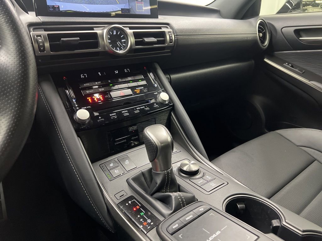 Used 2022 Lexus IS 350 F Sport image 19