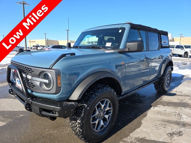 Used 2022 Ford Bronco Badlands image 1