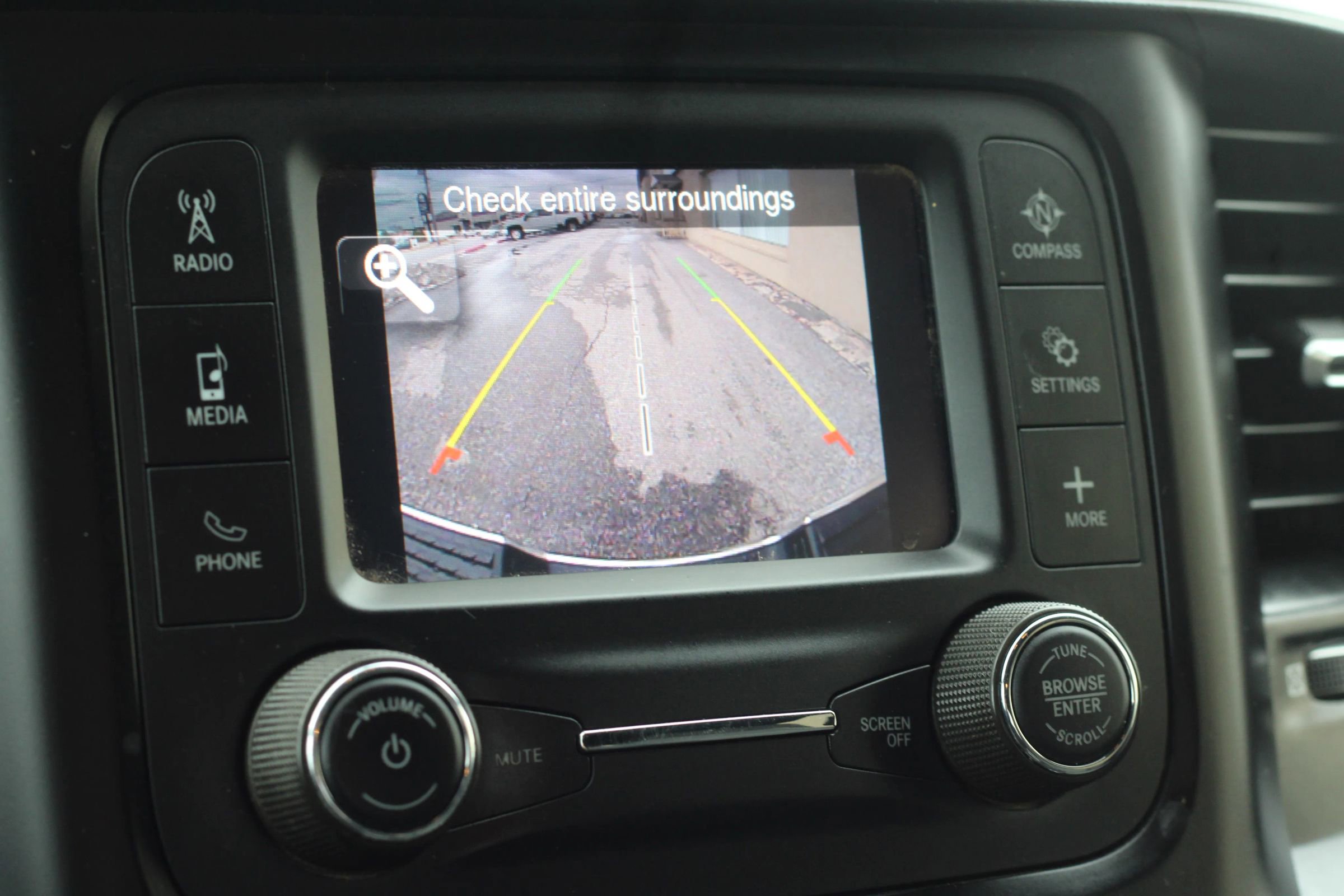 Used 2024 RAM 3500 Tradesman w/ Chrome Appearance Group image 19