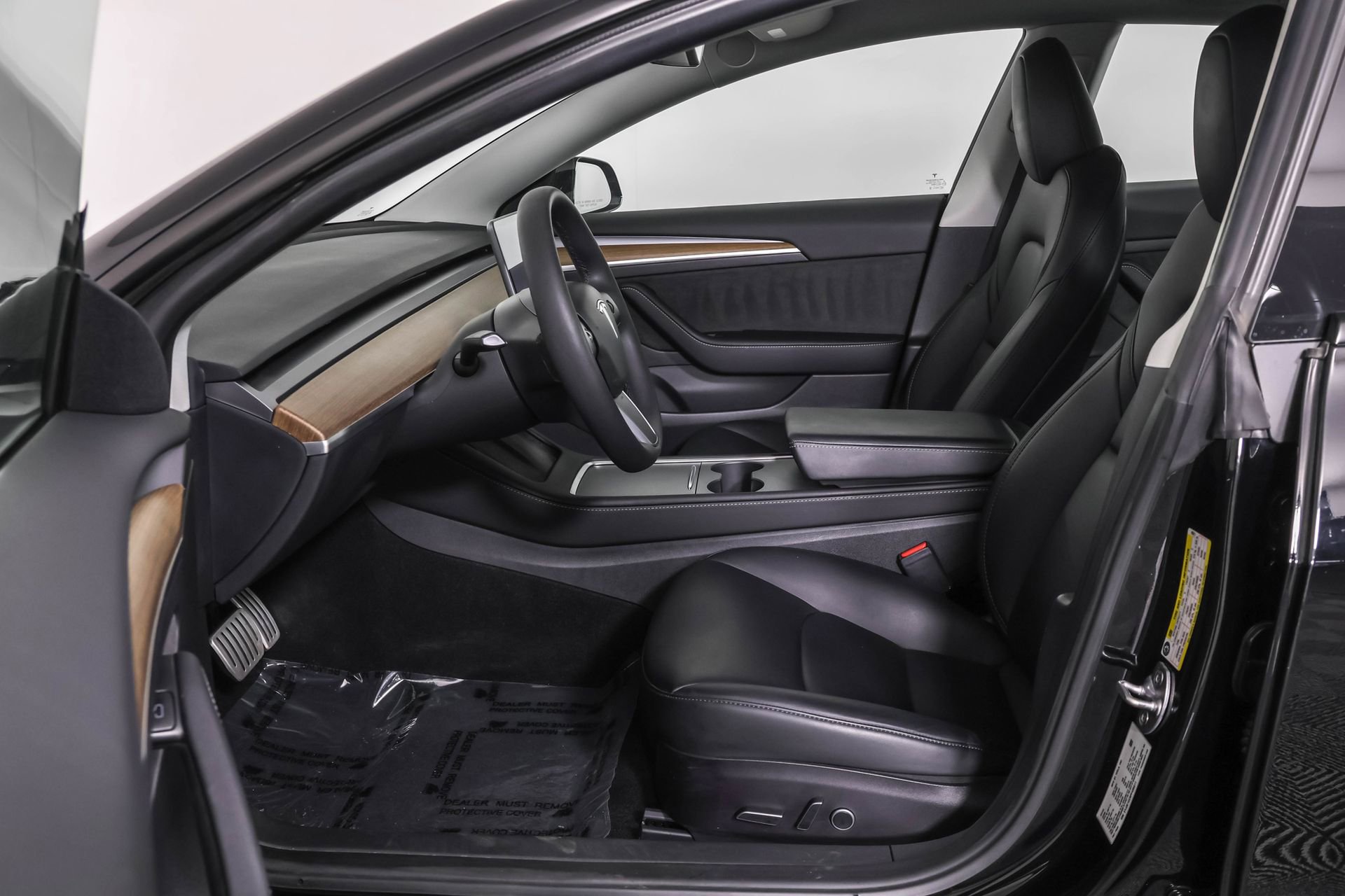 Used 2023 Tesla Model 3 Performance image 6